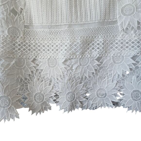Topshop White Floral Lace Mini Skirt Size 8 | Romantic Crochet Detail - Picture 3 of 7
